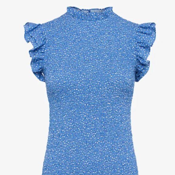 French Connection Elao Verona Crepe Smocked Dress Chalk Blue Size Medium NWT - Picture 2 of 8